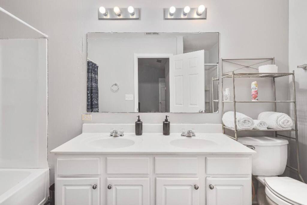Beautiful Cozy 3-Bedroom Townhome Retreat Atlanta Ngoại thất bức ảnh